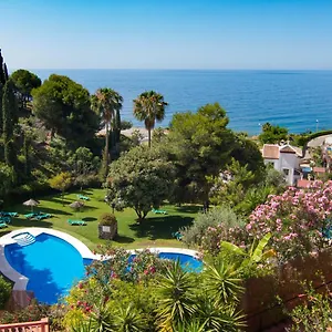 https://ladera-pasillo-andaluz.hotelsinnerja.org